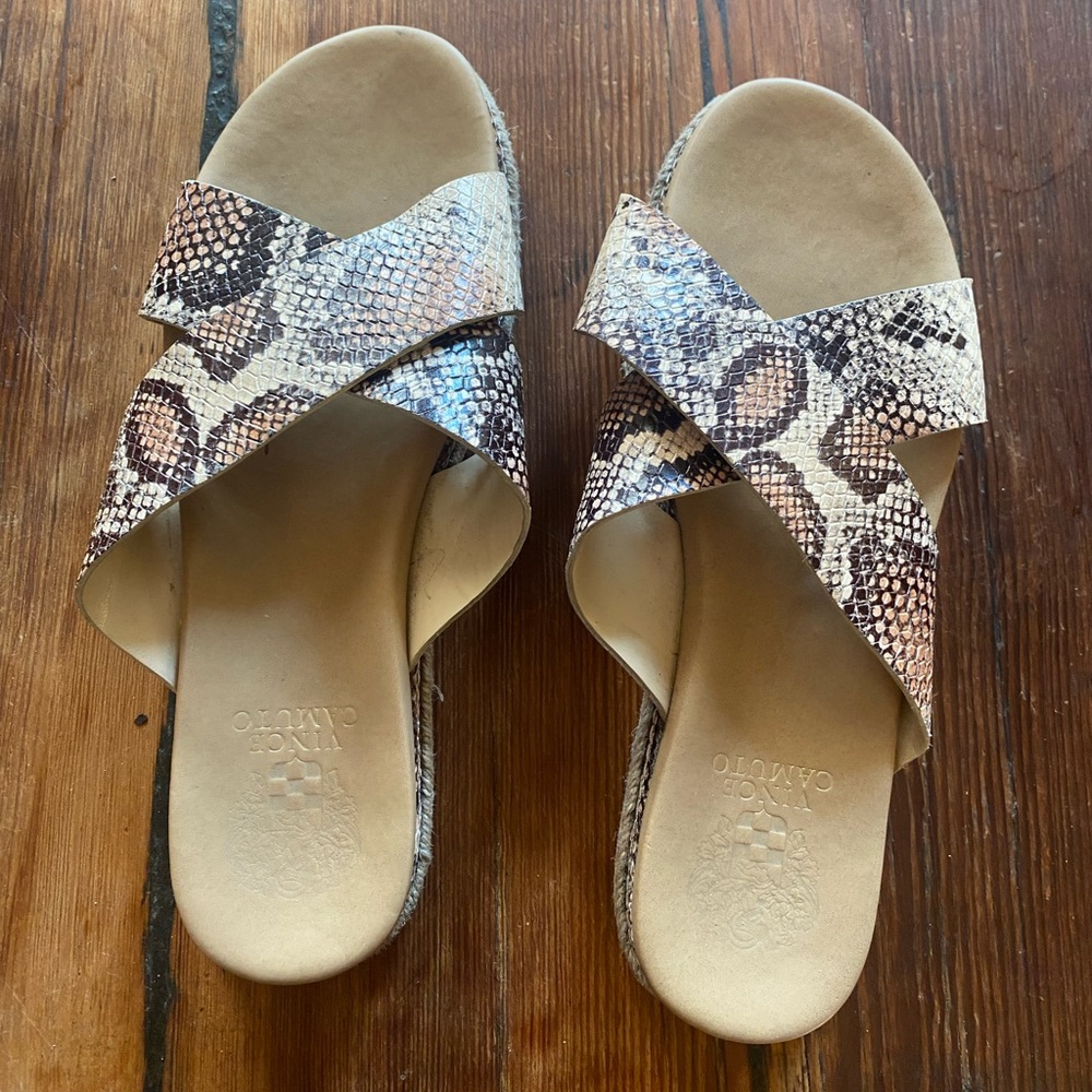 Vince Camuto,snakeskin crossband sandal, 8.5